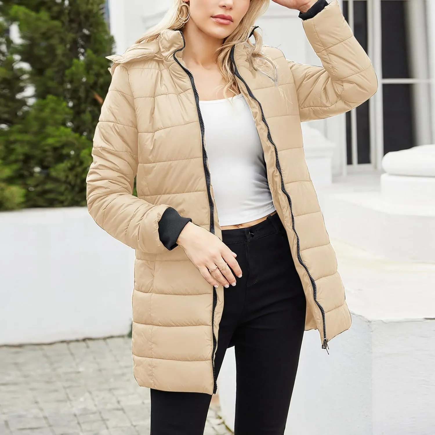 2023 Womens Packable Puffer Coat Trendy Windproof Lightweight Down Jacket Winter Warm Long Puffer Coat with Detachable Hood