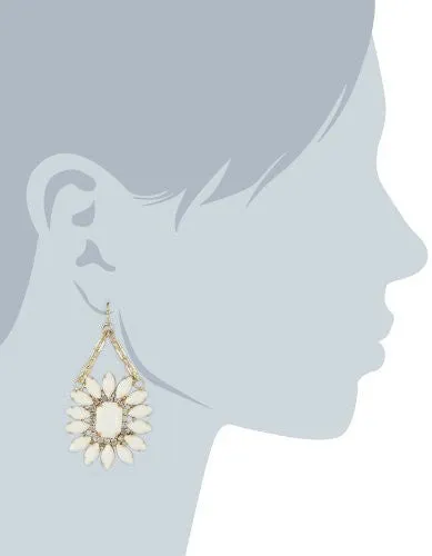 Aretes en Forma de Estrella con Cristales Blancos