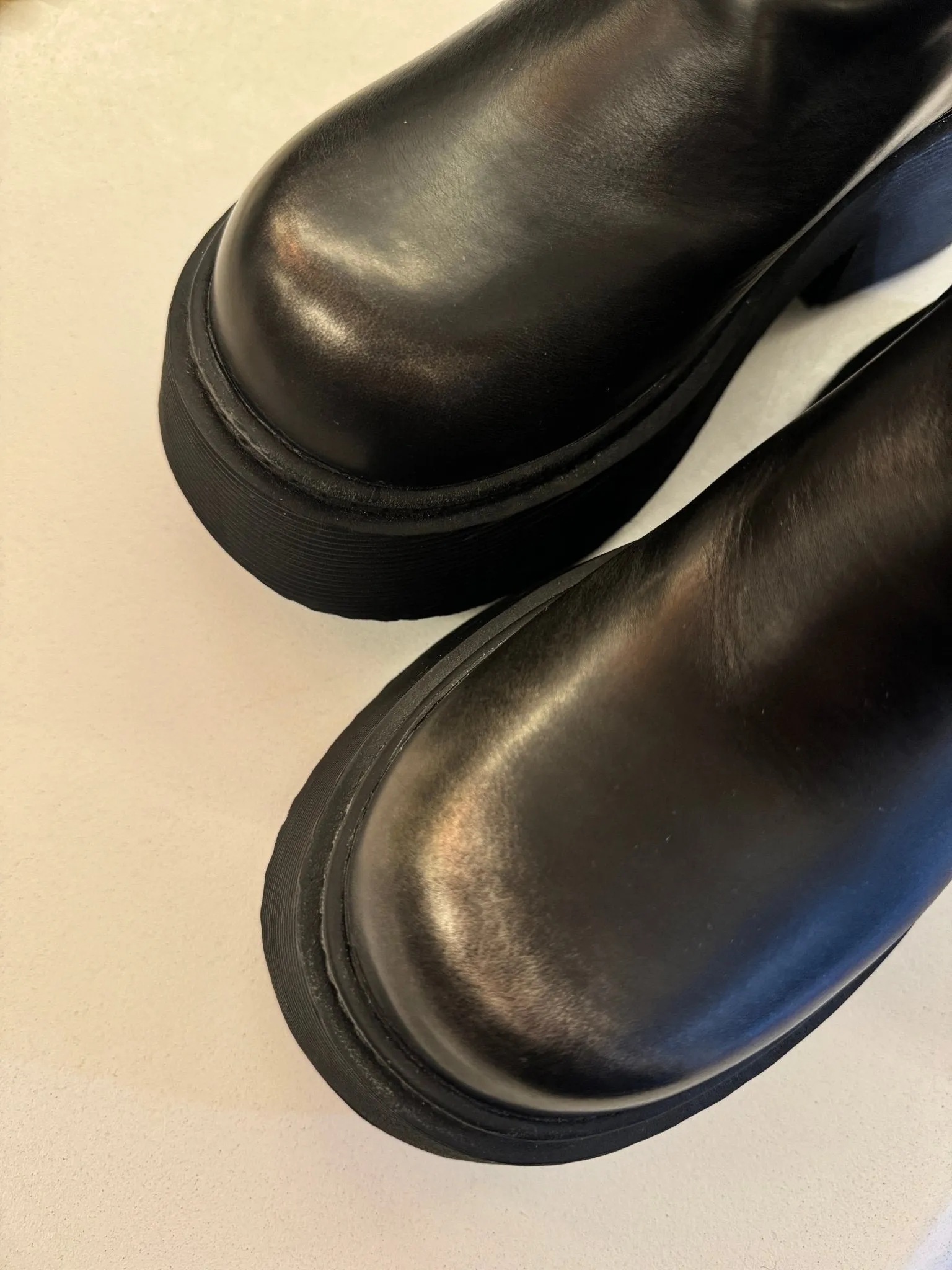 Bottines grises délavées