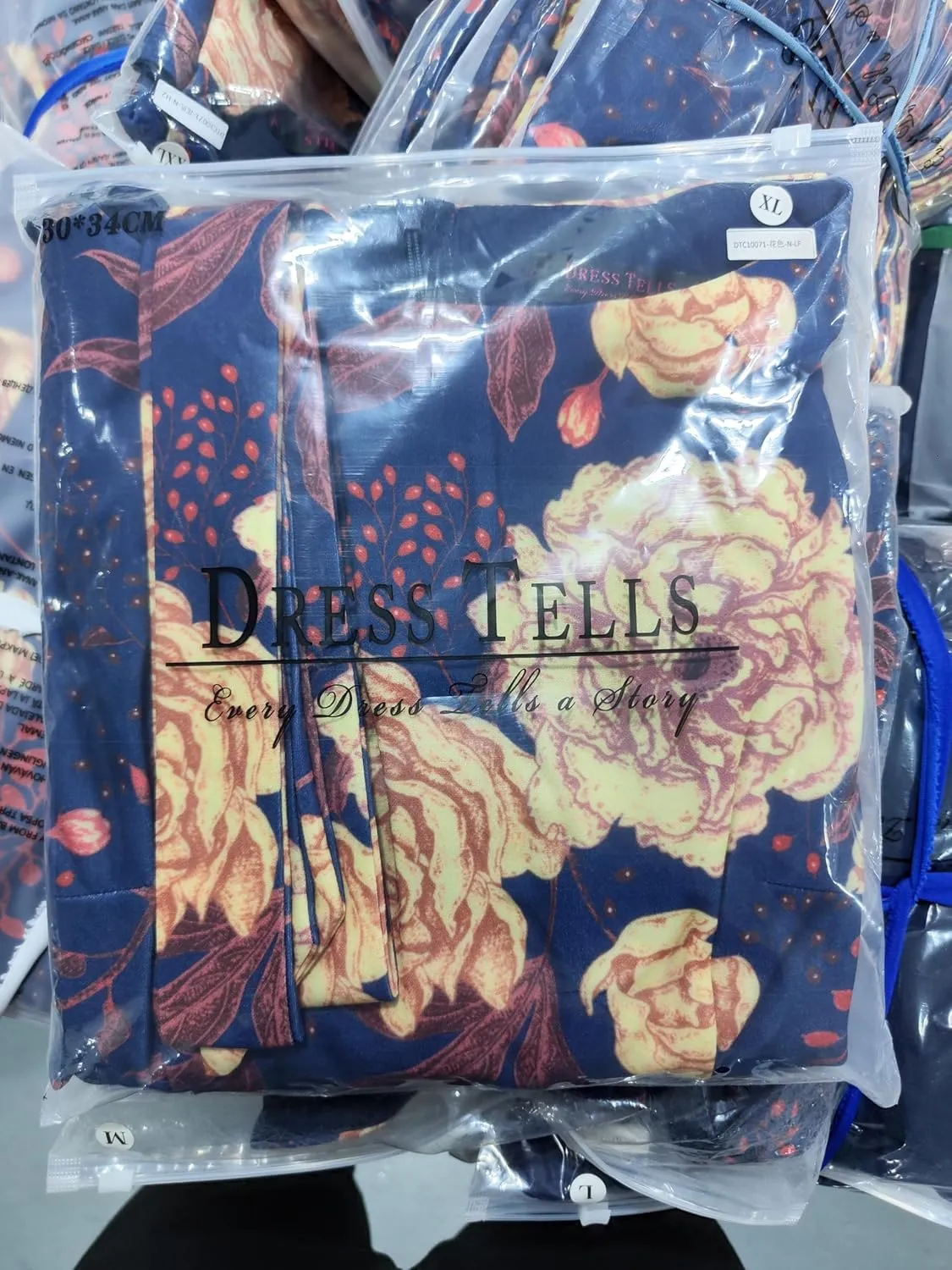 DRESSTELLS  A 