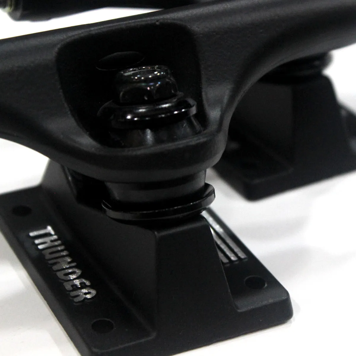 THUNDER Sonora Black 149'
