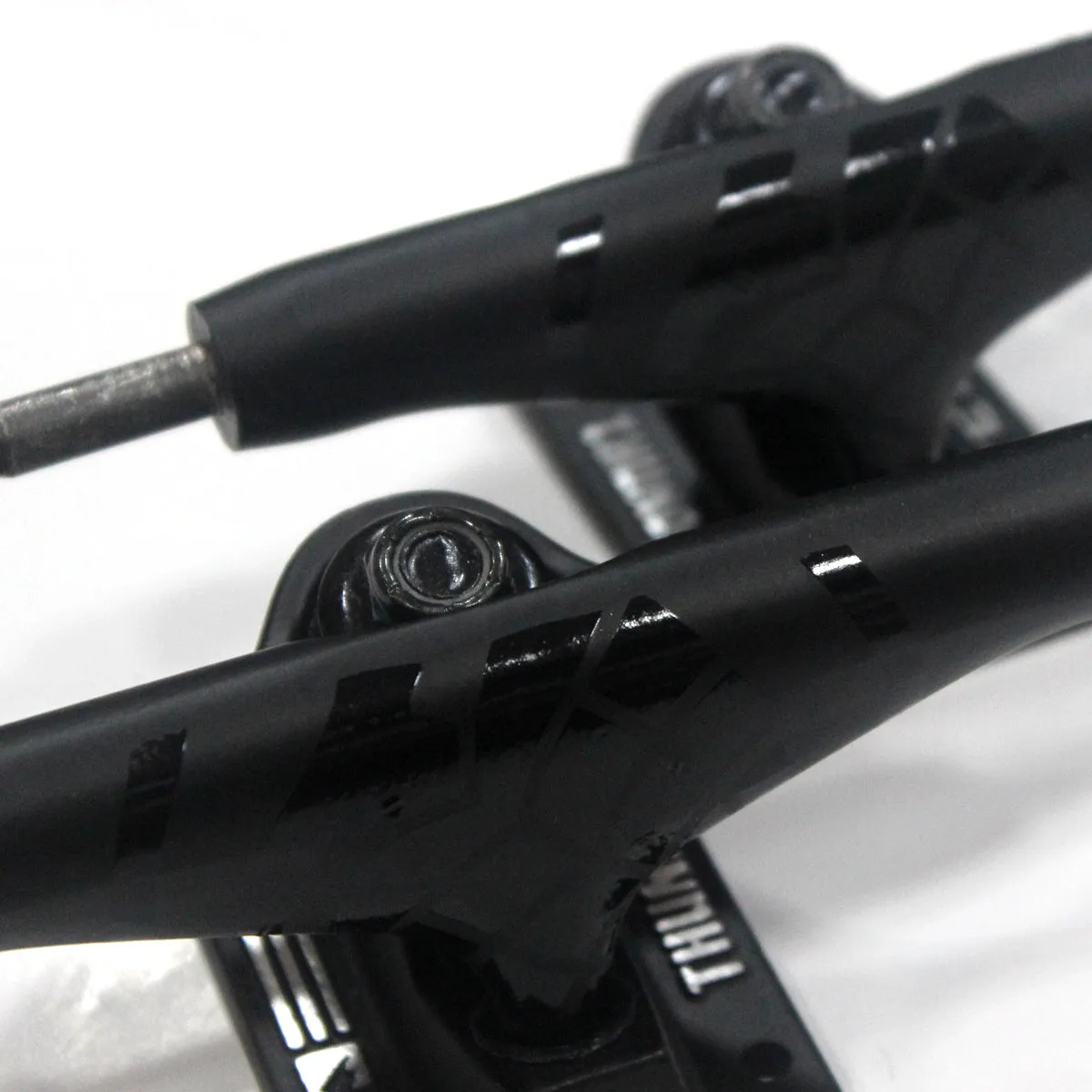 THUNDER Sonora Black 149'