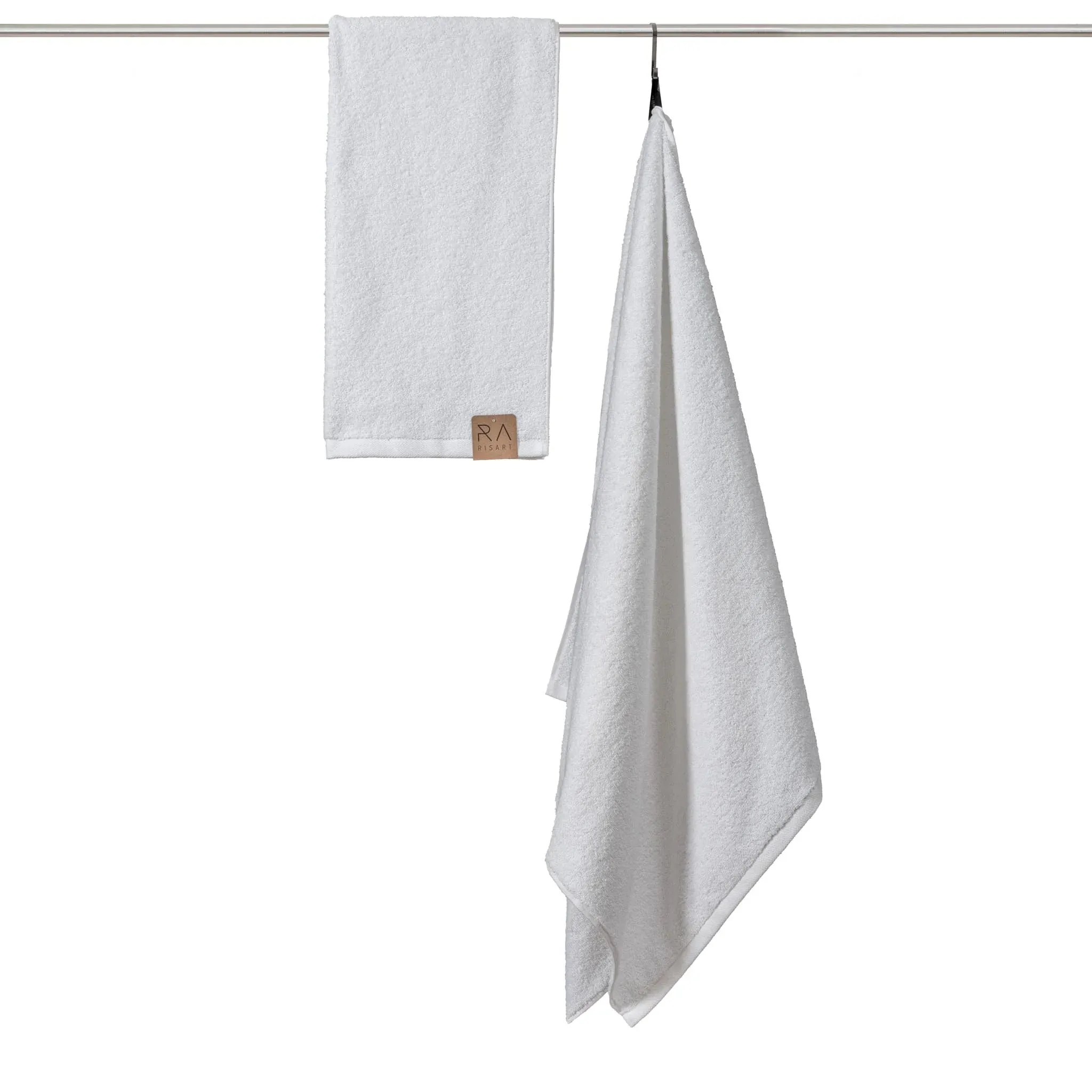 Toalla Basic, tamaño 90 x 150 cm.