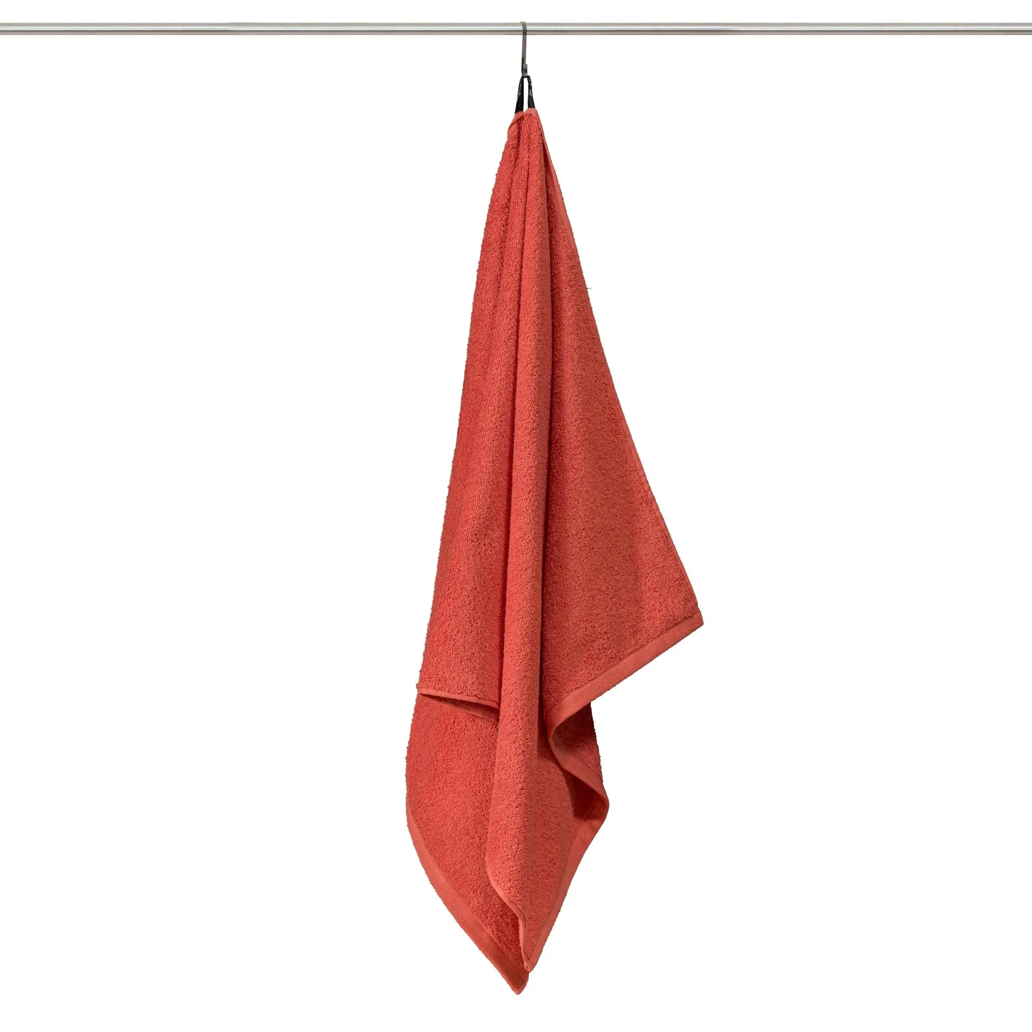 Toalla Basic, tamaño 90 x 150 cm.